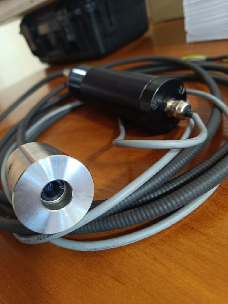 Pirometr stacjonarny Rayomatic 100